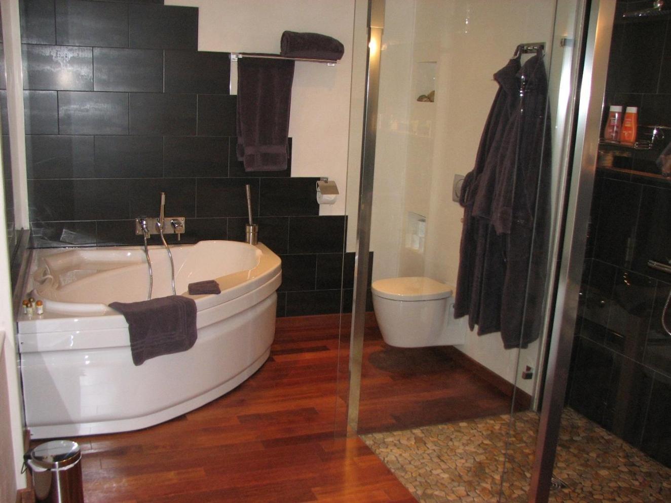 Chambres D'Hotes Domaine Saint-Joly Lasbordes Eksteriør billede